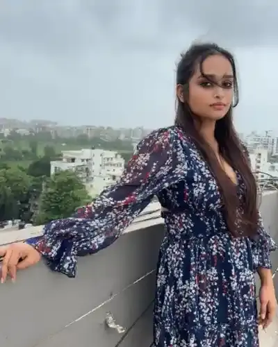 Amausi Airport Escorts